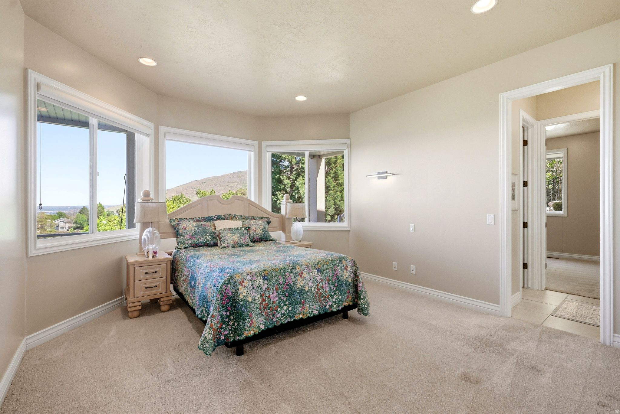 BARTON WOODS - Residential