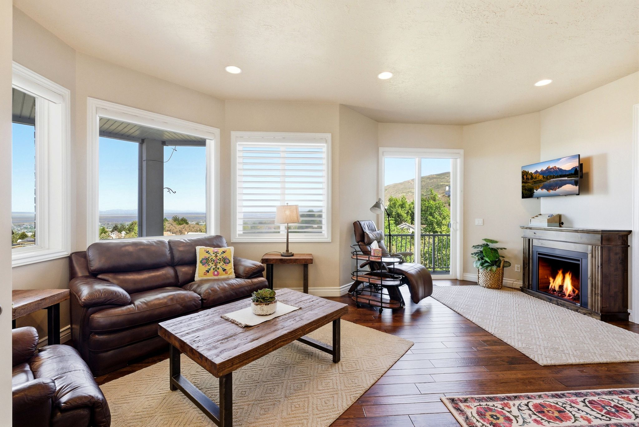 BARTON WOODS - Residential