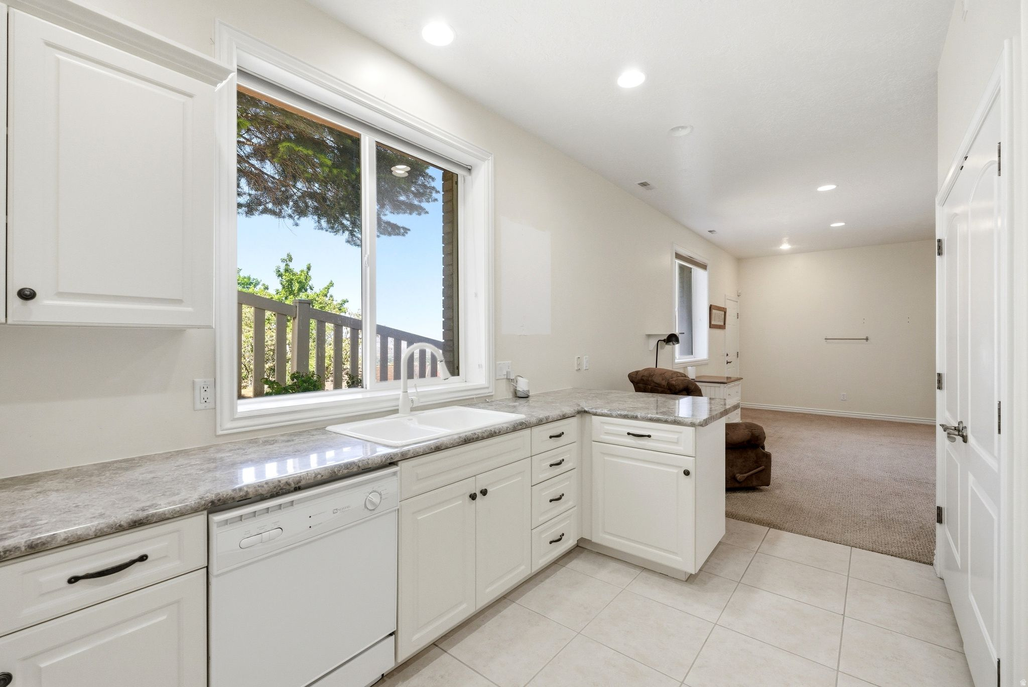 BARTON WOODS - Residential