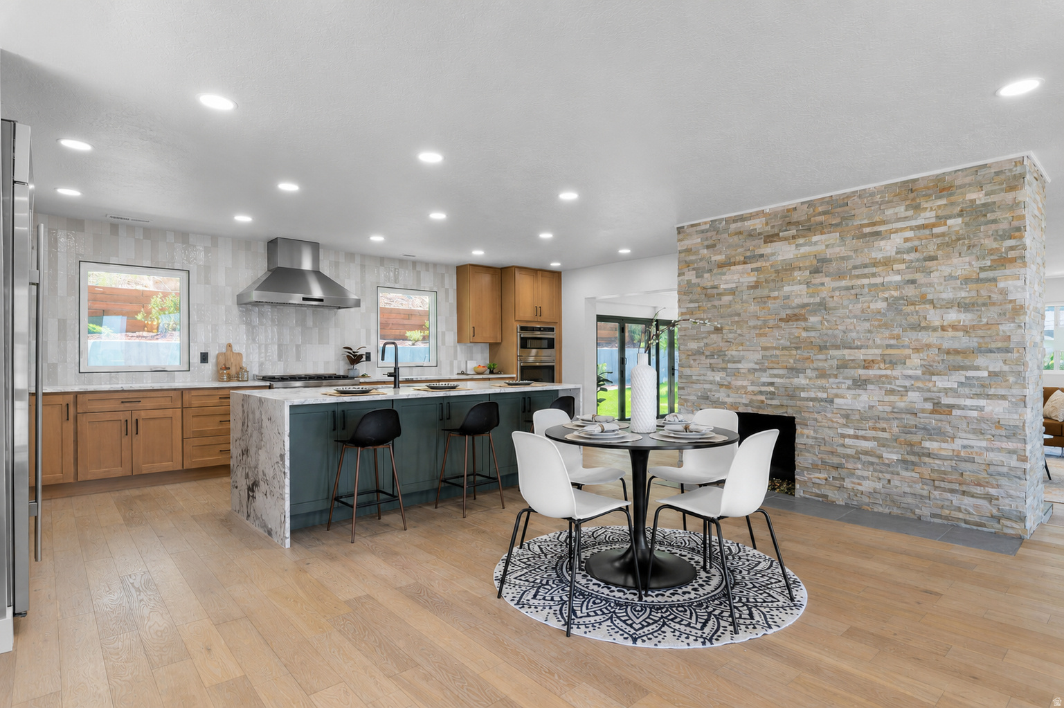 DORMONT ESTATES - Residential