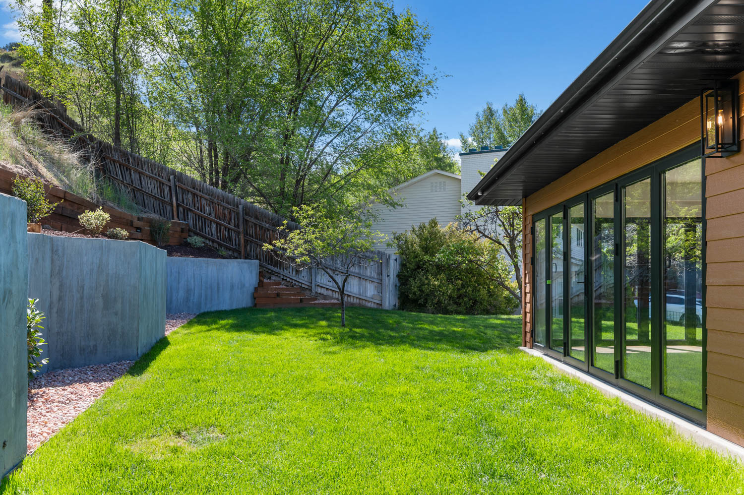 DORMONT ESTATES - Residential