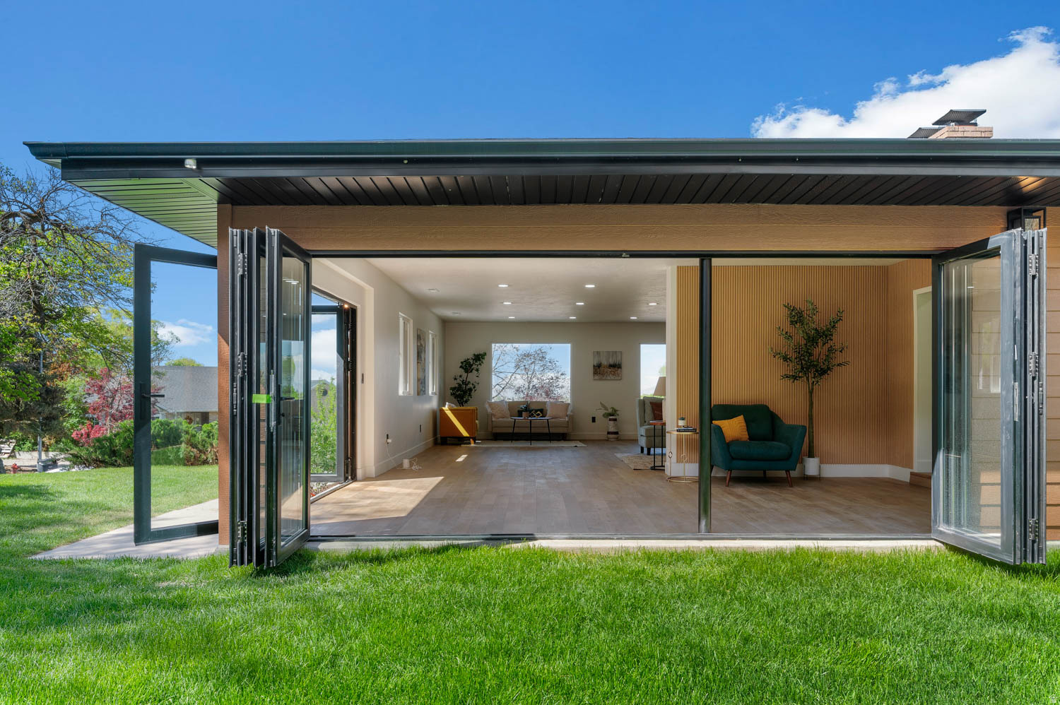DORMONT ESTATES - Residential