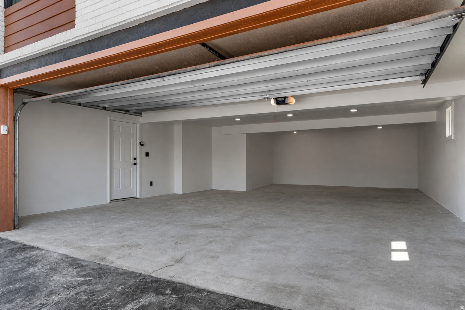 DORMONT ESTATES - Residential