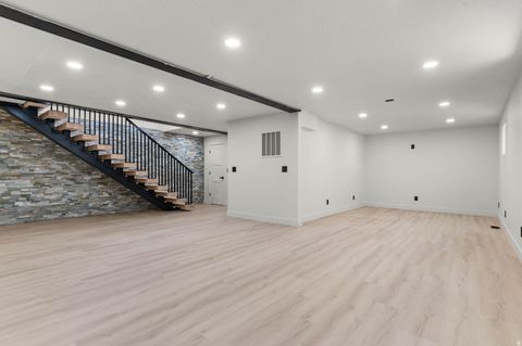 Tiny photo for 505 E 4750 N, Provo, UT 84604 (MLS # 2154940)