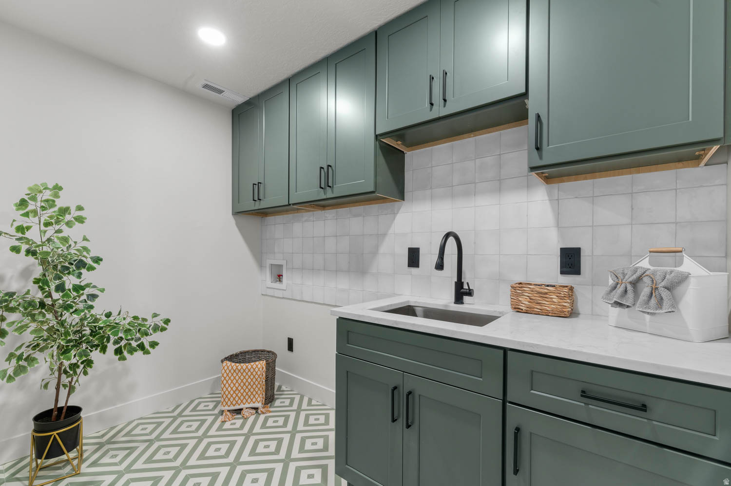 DORMONT ESTATES - Residential