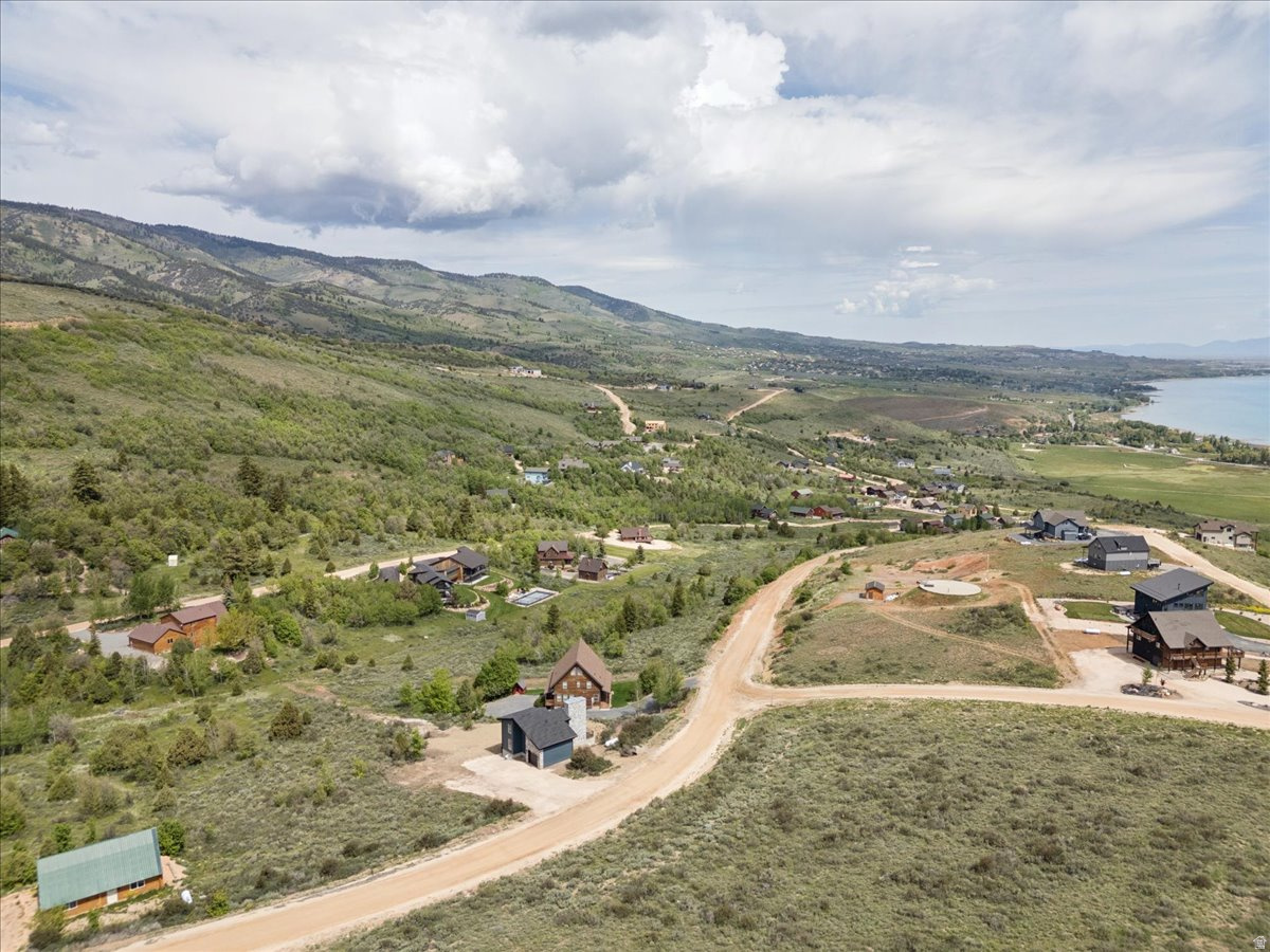 SWAN CREEK VILLAGE - Residential