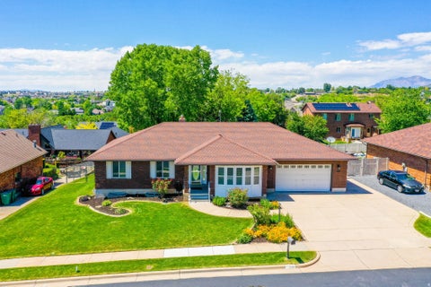 Homes For Sale - 2561 E 2700<br/> Layton, UT 84040