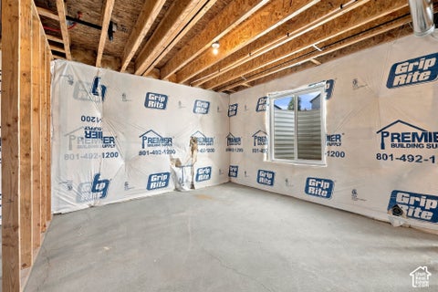 Tiny photo for 14281 S SUMMIT CREST LN, Herriman, UT 84096 (MLS # 2187321)