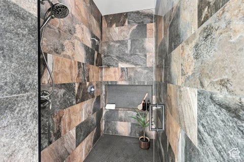Tiny photo for 14281 S SUMMIT CREST LN, Herriman, UT 84096 (MLS # 2187321)