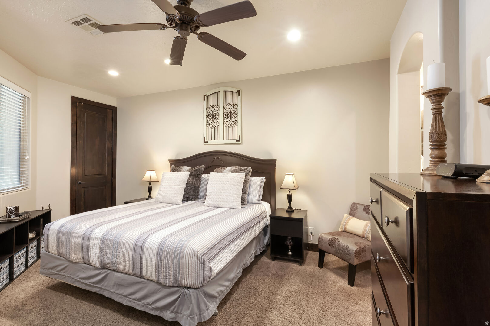 CORAL RIDGE TOWNHOMES PH 3-A - Residential