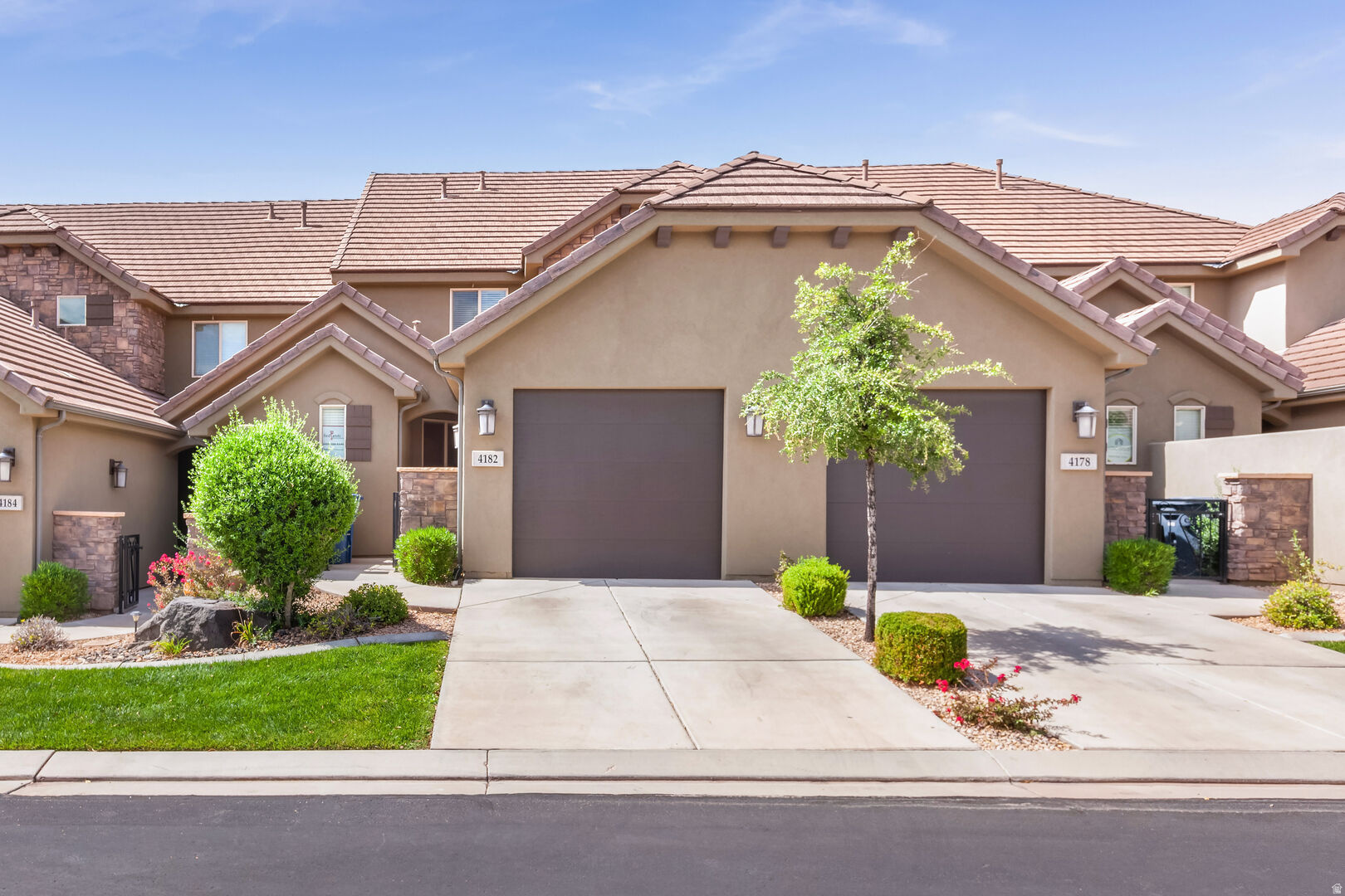 CORAL RIDGE TOWNHOMES PH 3-A - Residential