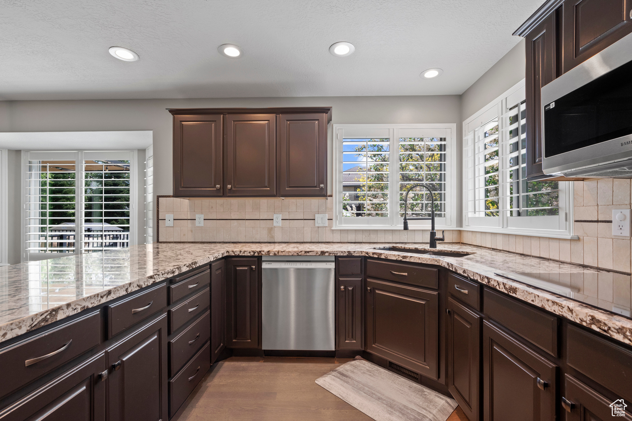 2242 E Deere View Dr, Layton, Utah image 14