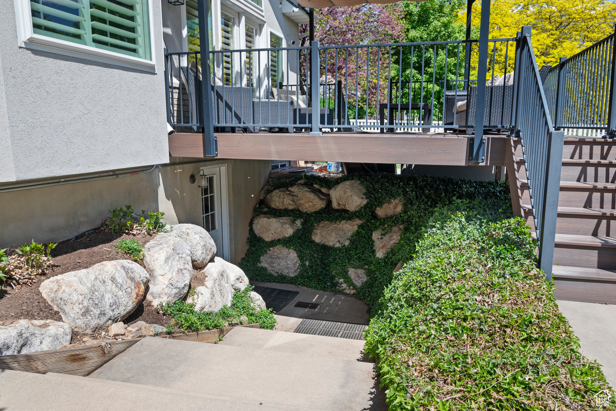 2242 E Deere View Dr, Layton, Utah image 43