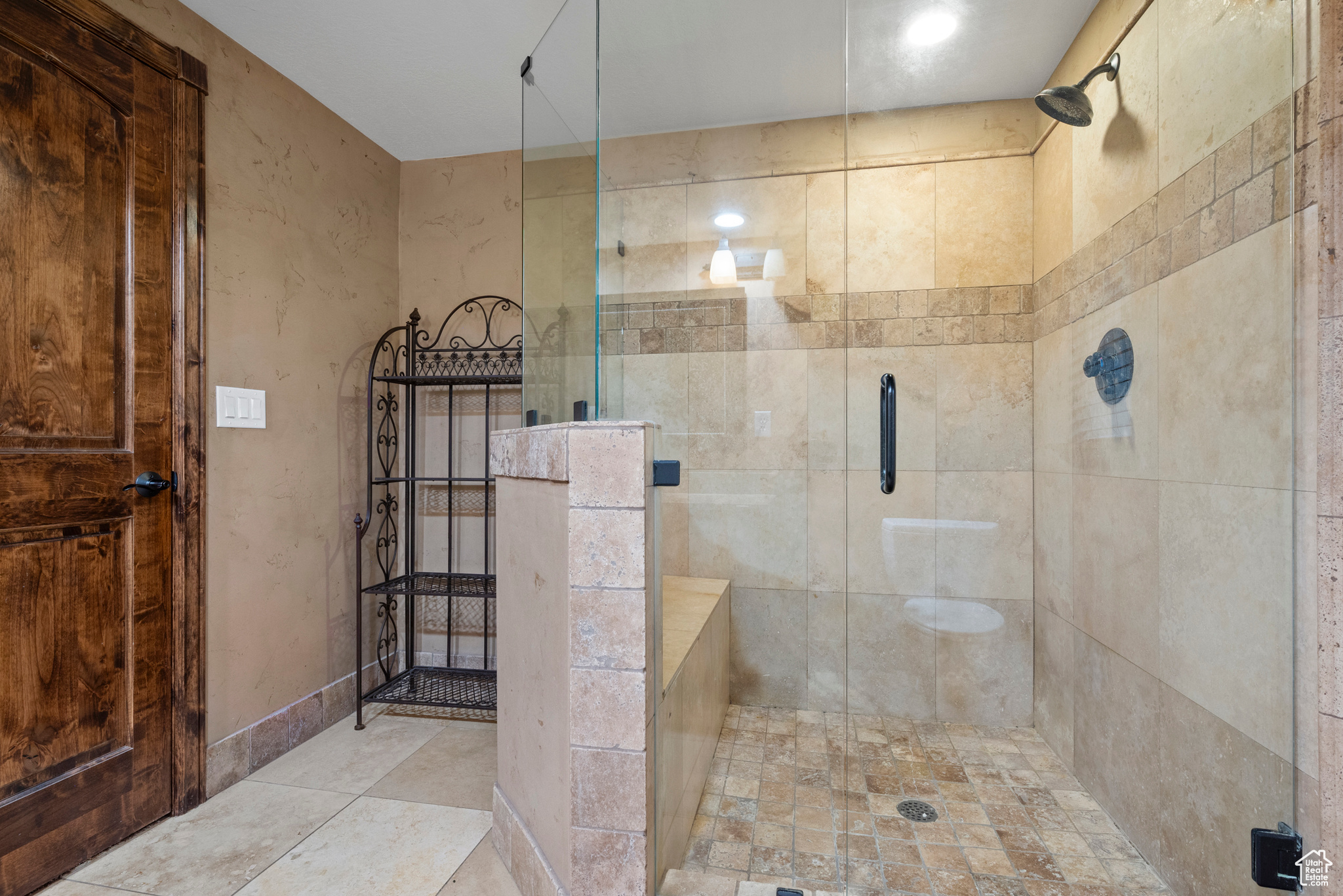 2242 E Deere View Dr, Layton, Utah image 38