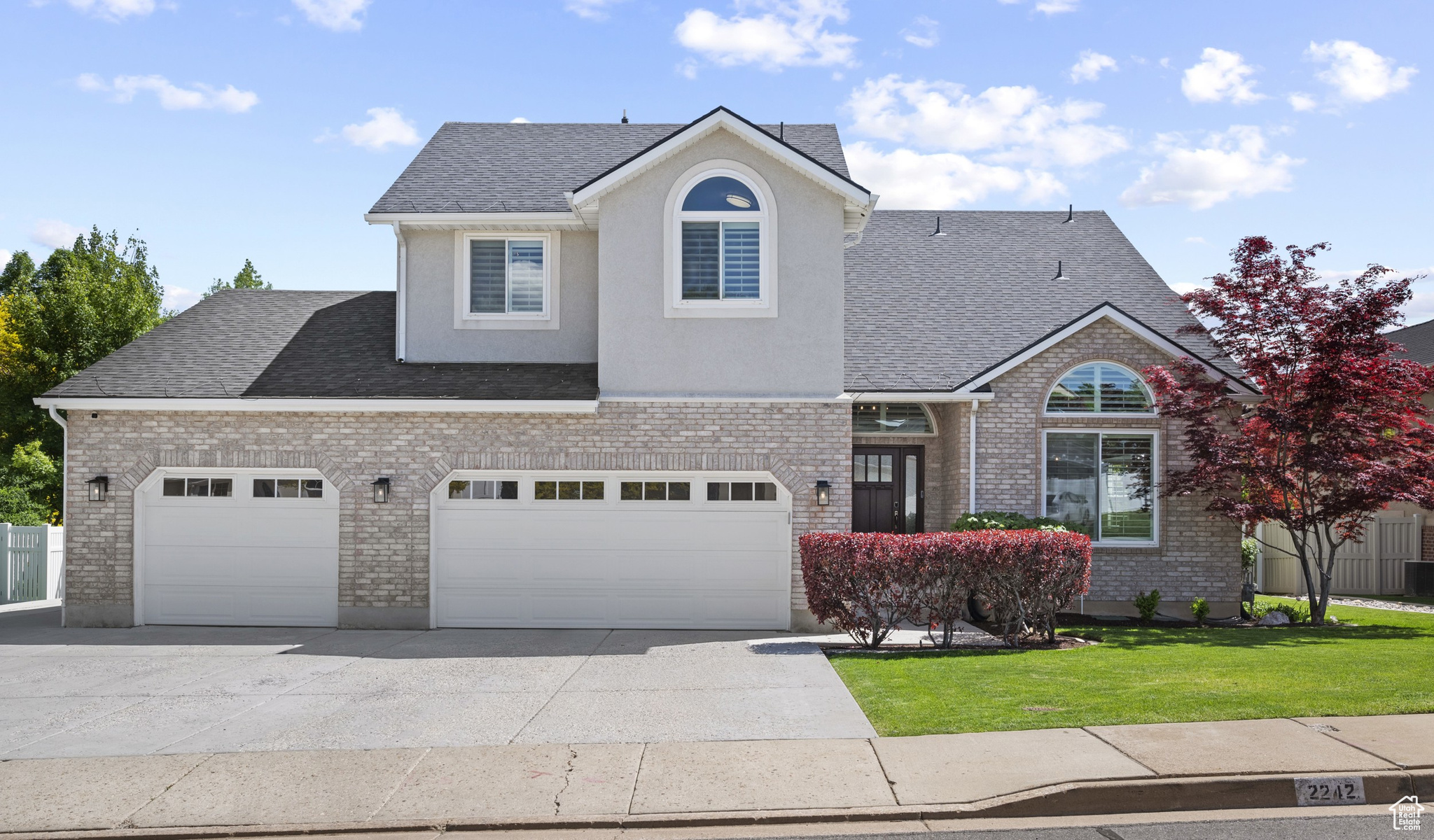 2242 E Deere View Dr, Layton, Utah image 1