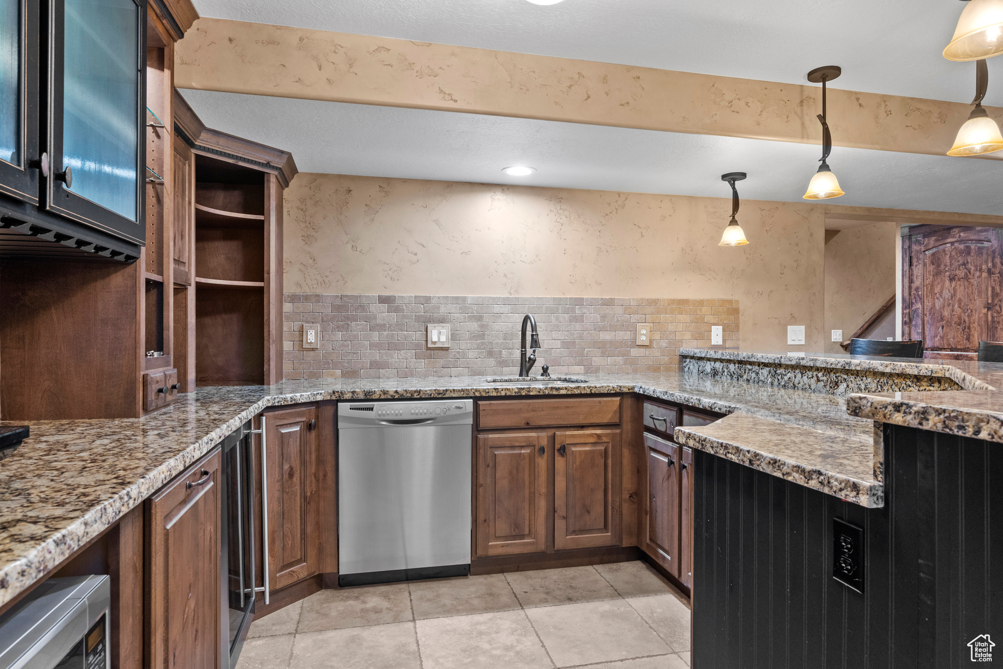 2242 E Deere View Dr, Layton, Utah image 31