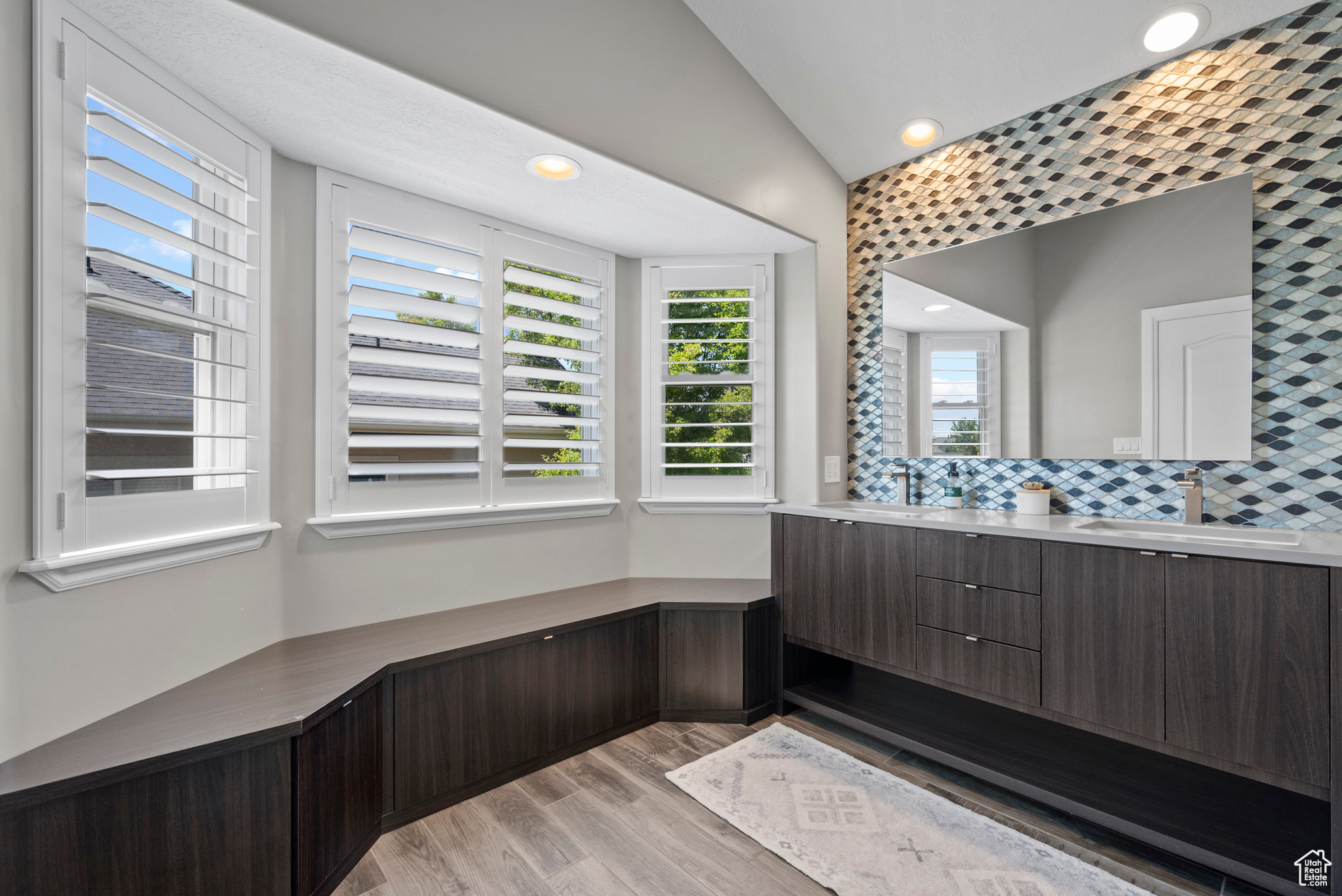 2242 E Deere View Dr, Layton, Utah image 24