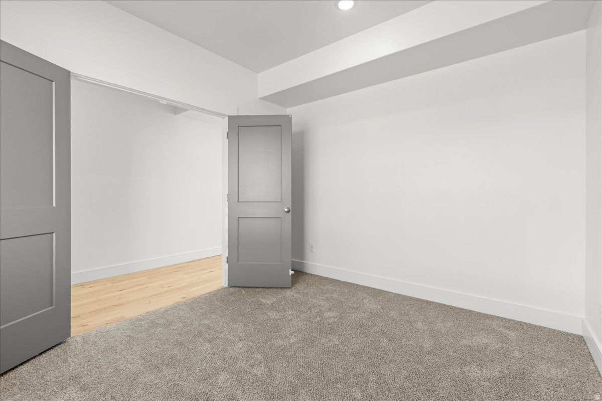 NIBLEY MEADOWS - Residential