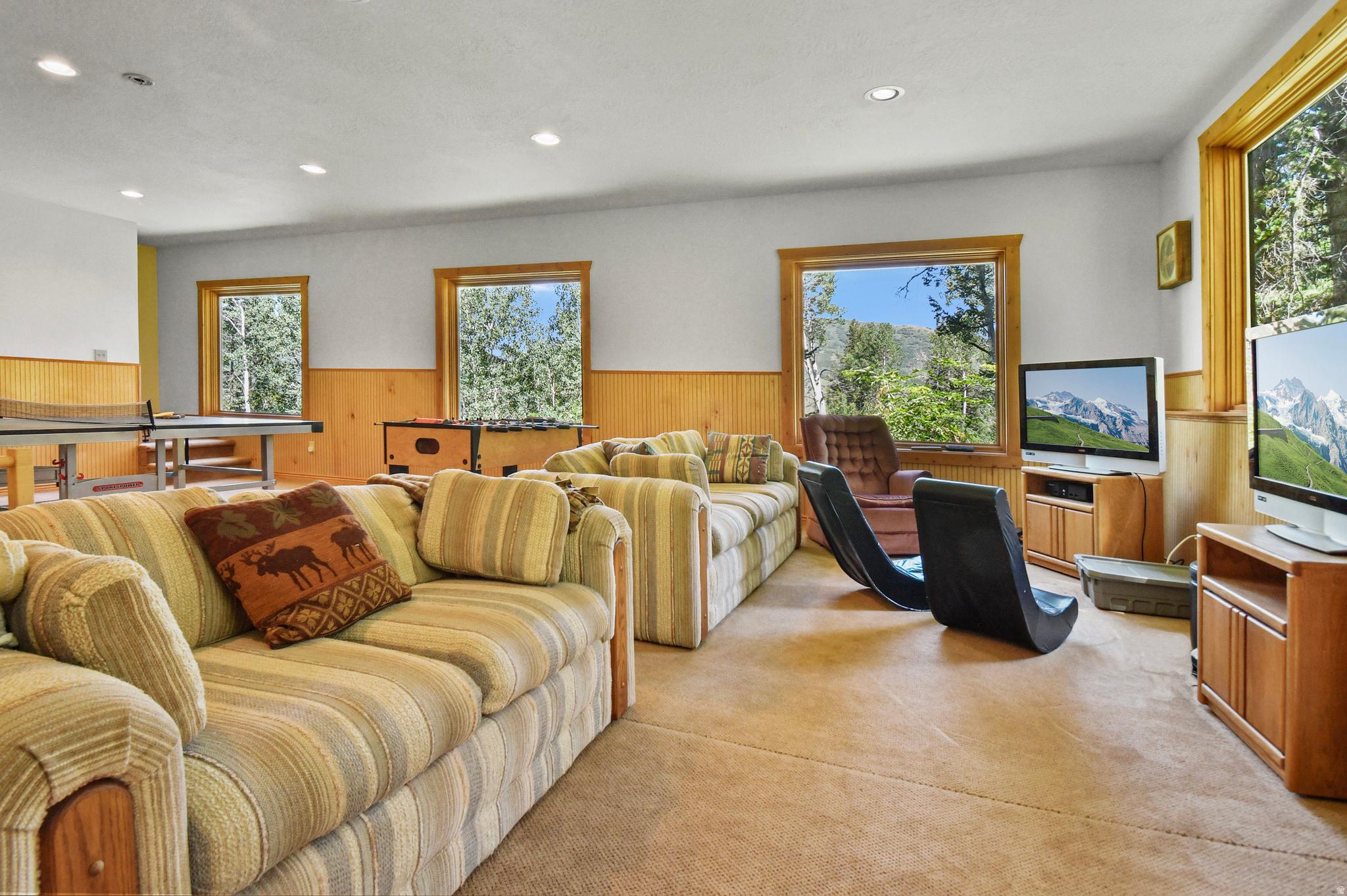 MOUNTAIN VALLEY RANC - Land