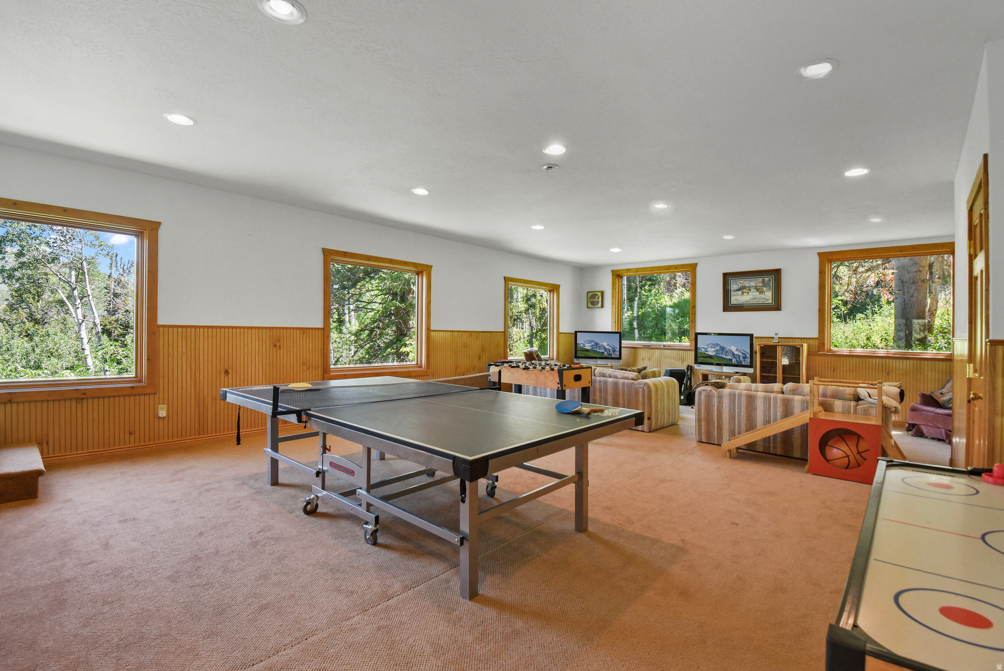 MOUNTAIN VALLEY RANC - Land