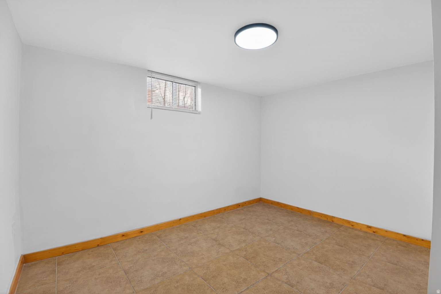 OQUIRRH HILLS NO 4 - Residential