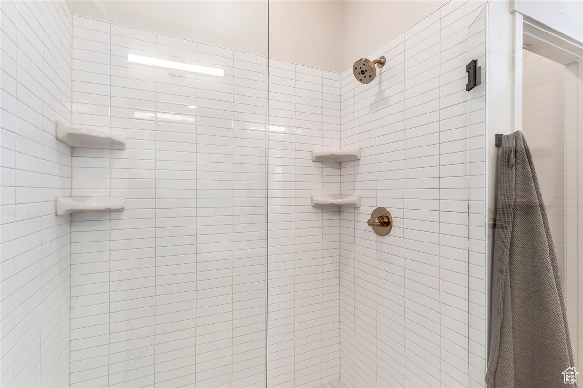 CLIFTON PLACE TOWNHOMES - Residential