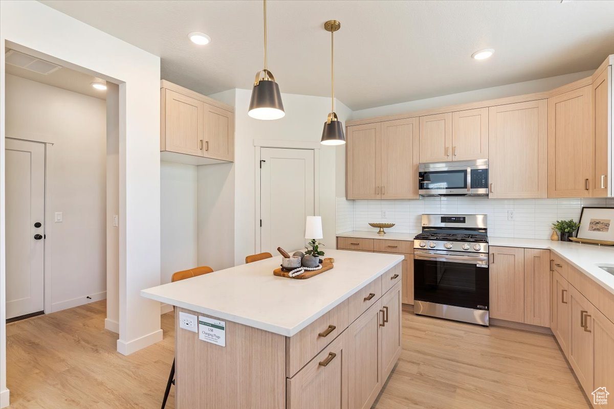 CLIFTON PLACE TOWNHOMES - Residential
