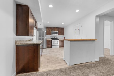 Tiny photo for 5841 W FIRST LIGHT CIR S, Herriman, UT 84096 (MLS # 2110416)