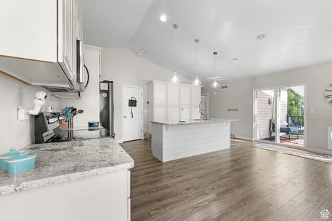Tiny photo for 5841 W FIRST LIGHT CIR S, Herriman, UT 84096 (MLS # 2110416)