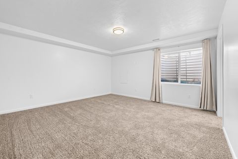 Tiny photo for 5841 W FIRST LIGHT CIR S, Herriman, UT 84096 (MLS # 2110416)