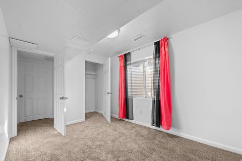 Tiny photo for 5841 W FIRST LIGHT CIR S, Herriman, UT 84096 (MLS # 2110416)