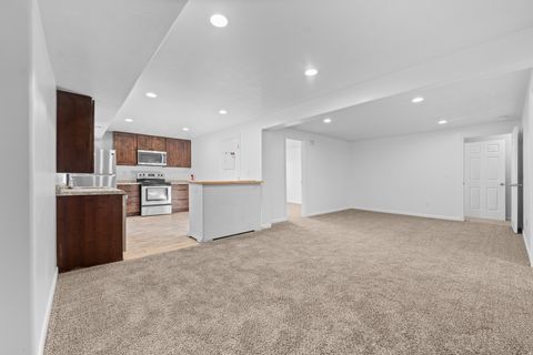 Tiny photo for 5841 W FIRST LIGHT CIR S, Herriman, UT 84096 (MLS # 2110416)