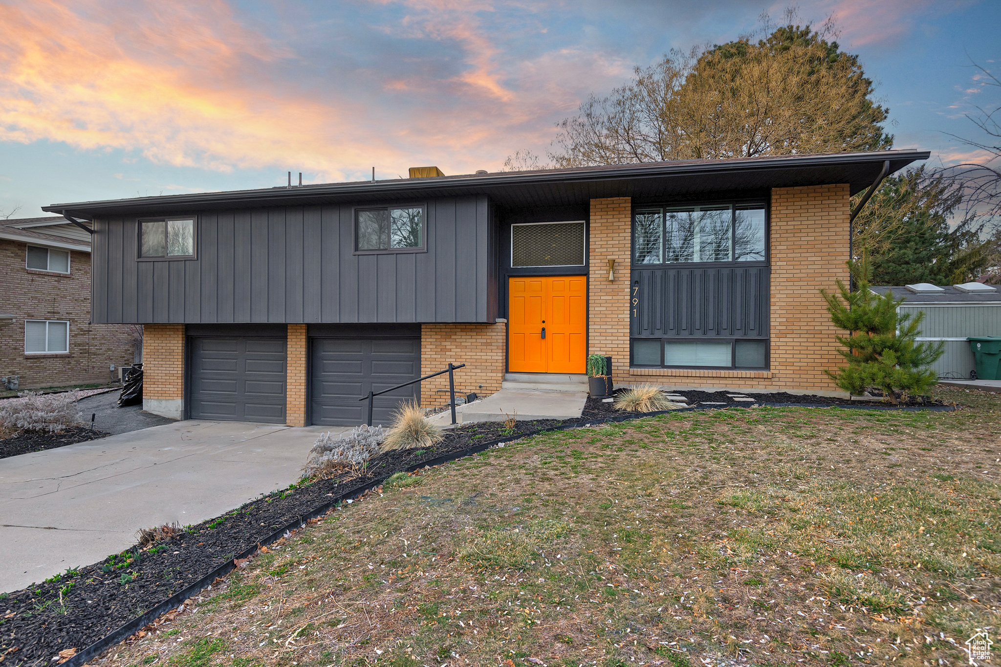 791 E Pontiac Dr, Murray, Utah image 2