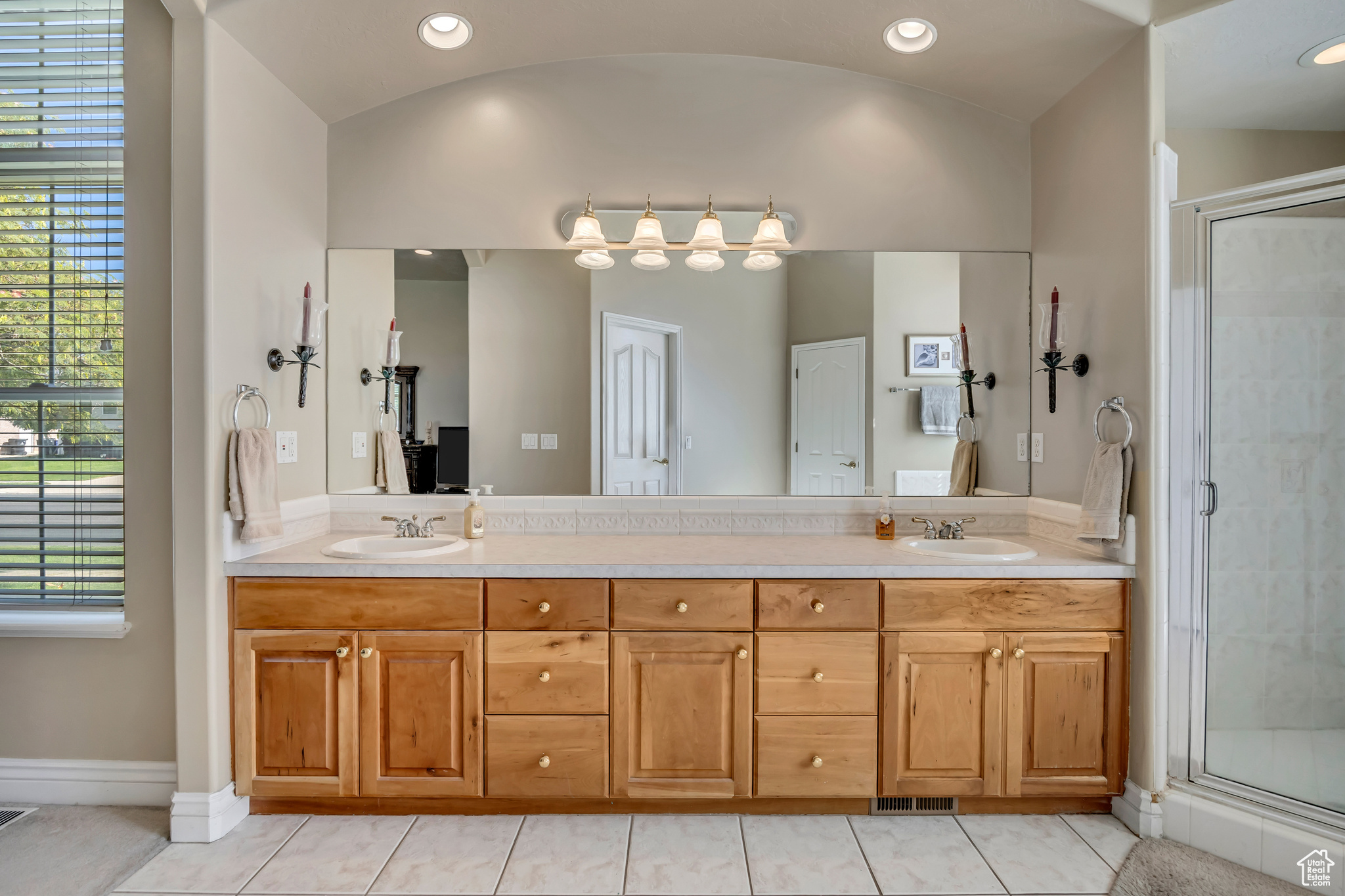 WALNUT GROVE III - Residential