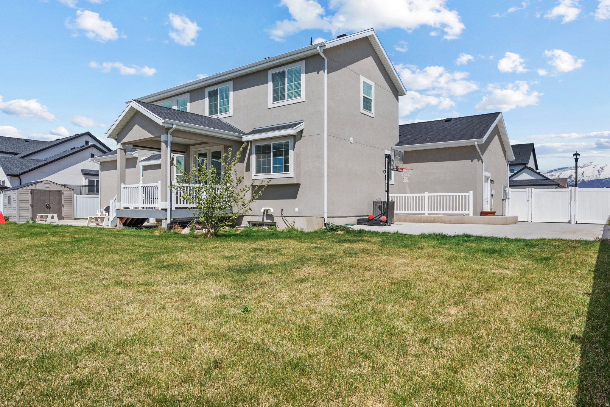 ANDERSON FARM EST - Residential