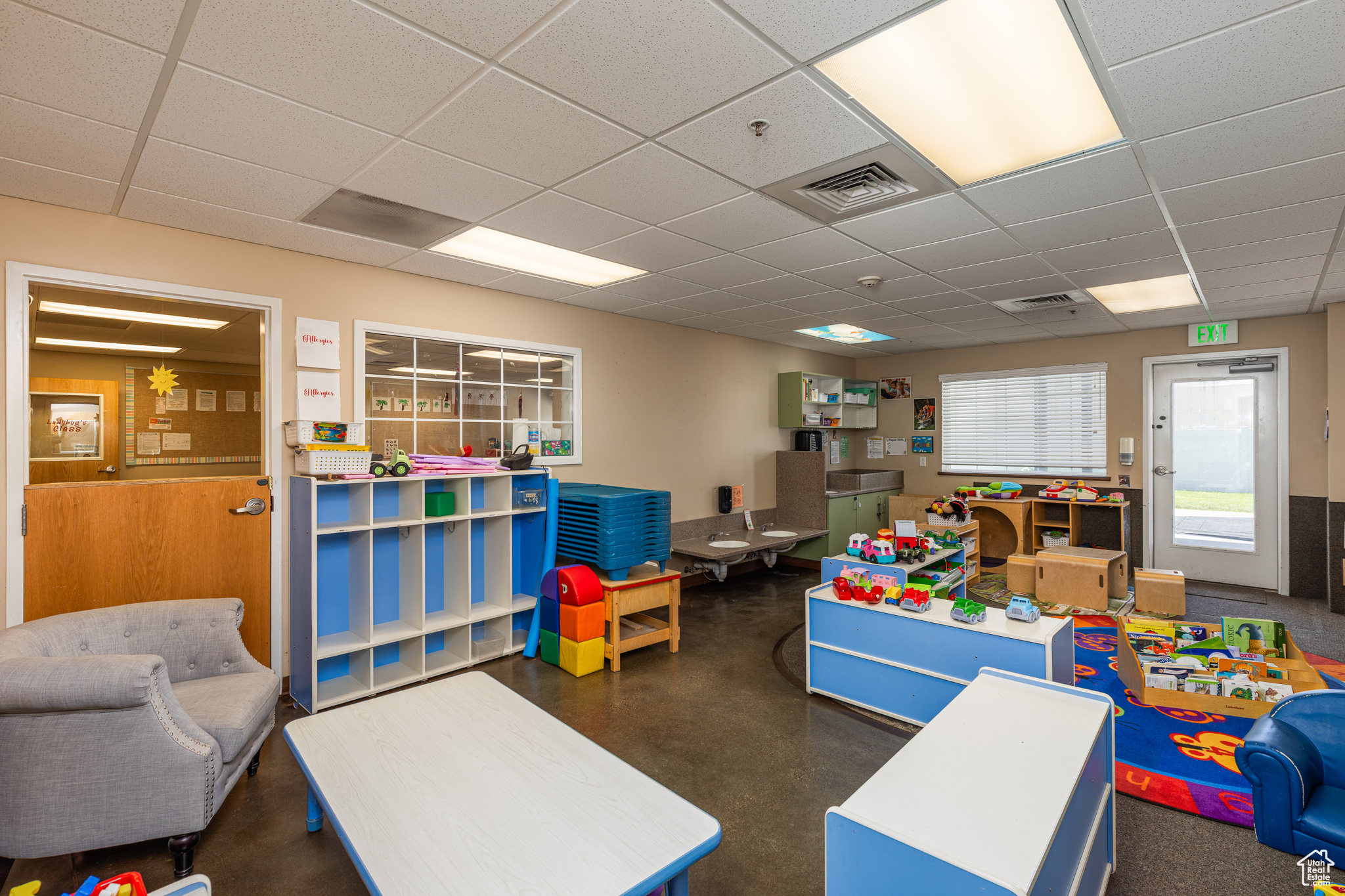 HUGHES INDUSTRIAL PARK NO 2 - Commercial Sale