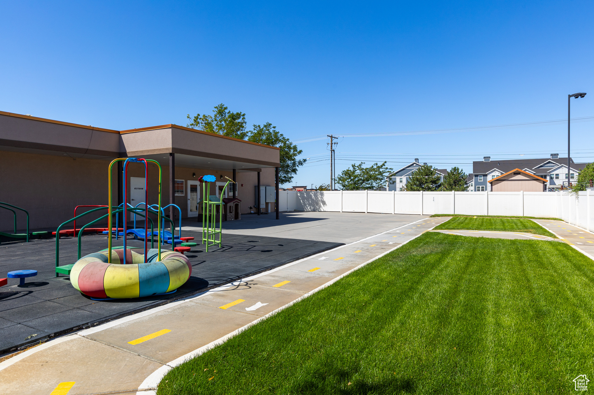 HUGHES INDUSTRIAL PARK NO 2 - Commercial Sale