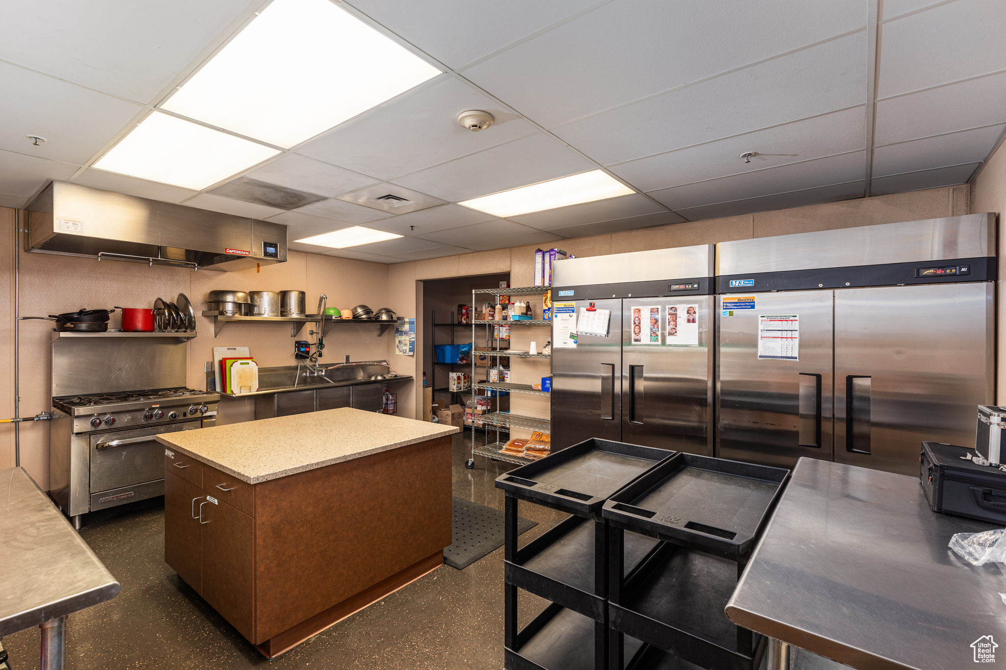 HUGHES INDUSTRIAL PARK NO 2 - Commercial Sale