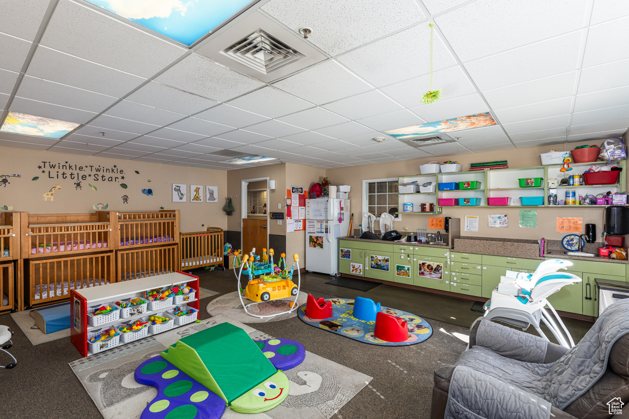 HUGHES INDUSTRIAL PARK NO 2 - Commercial Sale