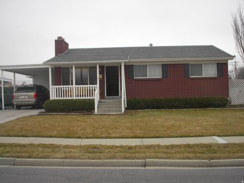 Photo of 187 W 1400 N, Bountiful, UT 84010 (MLS # 2128124)