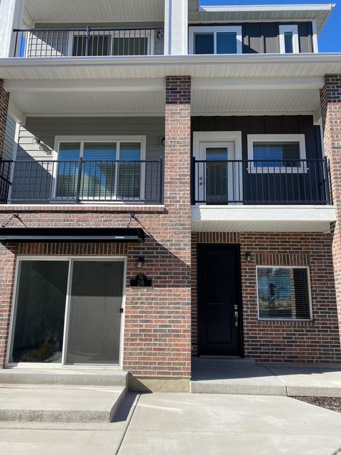 Tiny photo for 28 S RIO GRAND AVE W, Farmington, UT 84025 (MLS # 2132877)