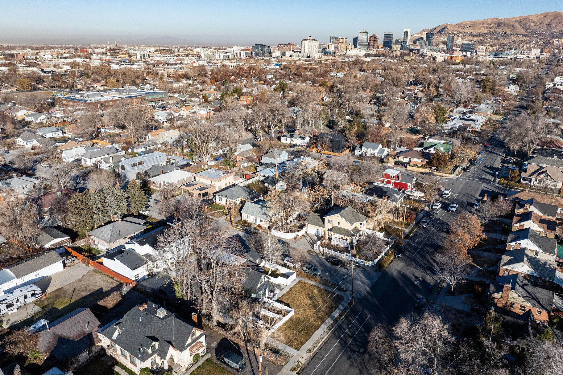 FIVE ACRE - Residential Income