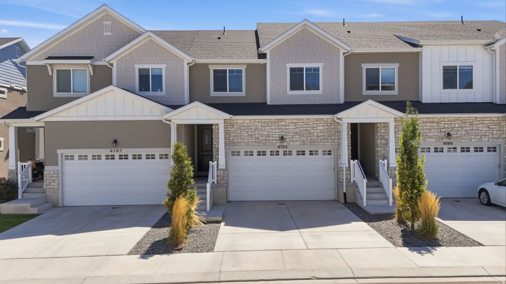 Photo of 4193 W 2010 N, Lehi, UT 84048 (MLS # 2183441)