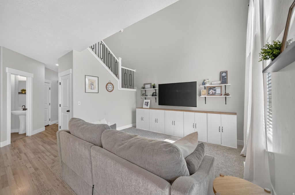 Photo of 4193 W 2010 N, Lehi, UT 84048 (MLS # 2183441)