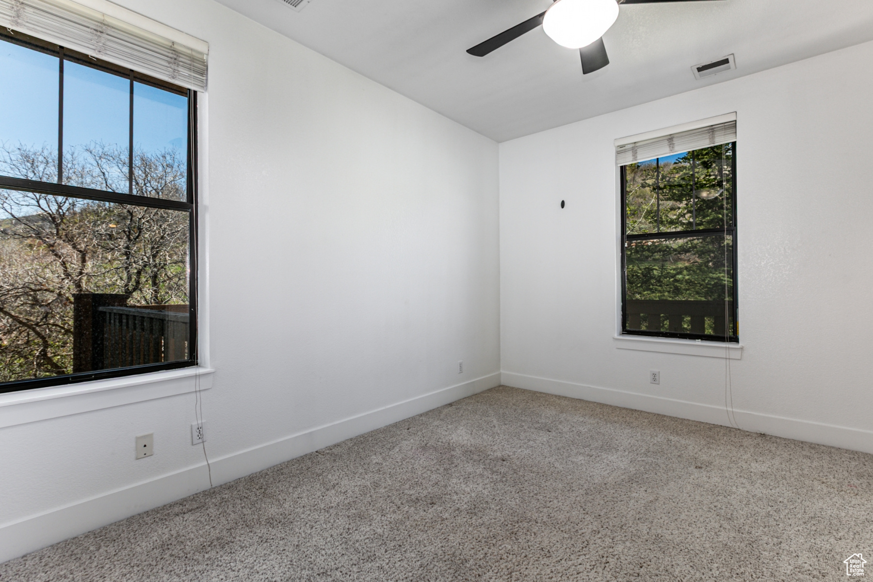 Park City, Utah 84098, United States, 2 Bedrooms Bedrooms, ,2 BathroomsBathrooms,Residential,Pending,129864