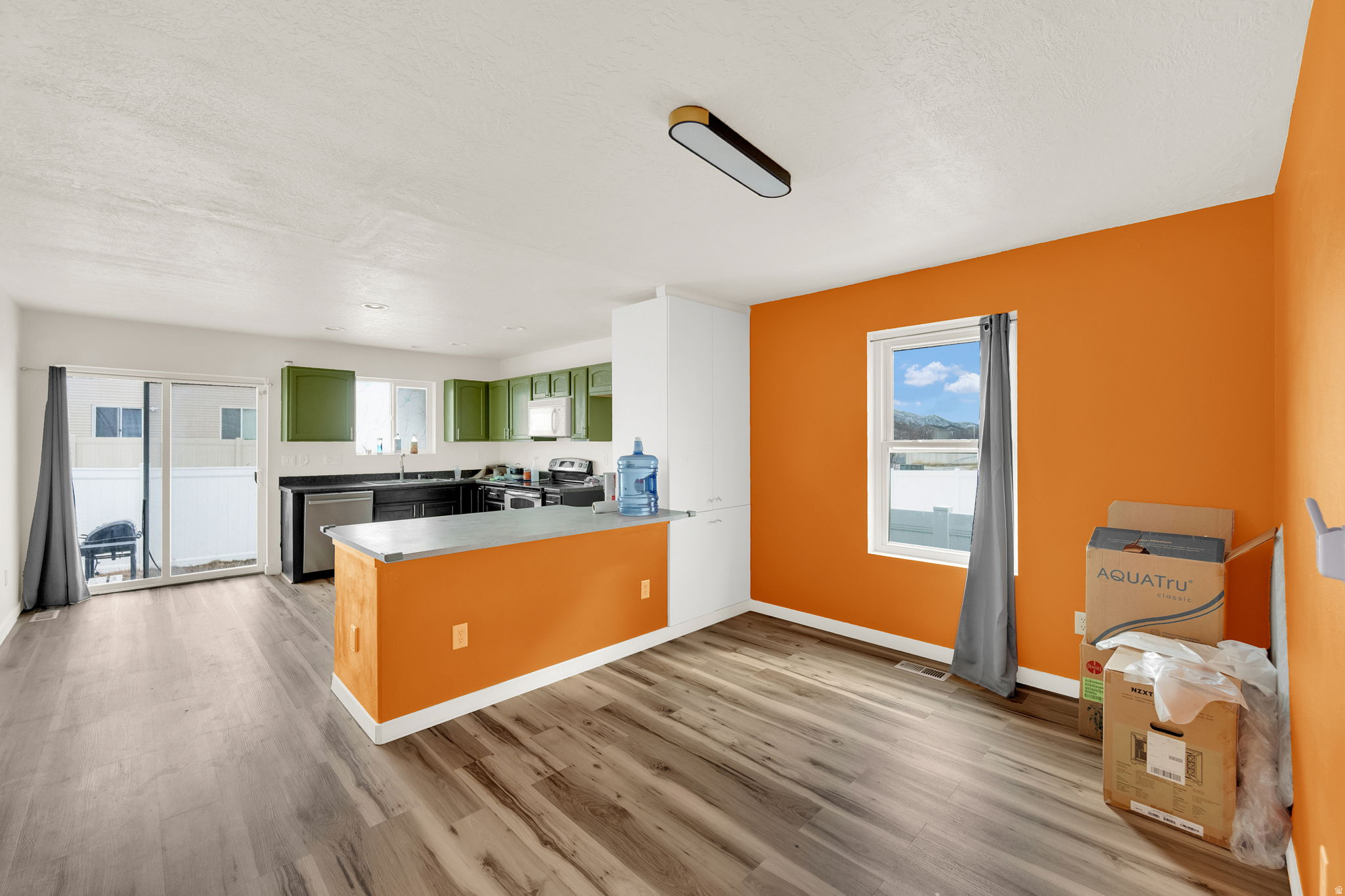 PIONEER - Residential