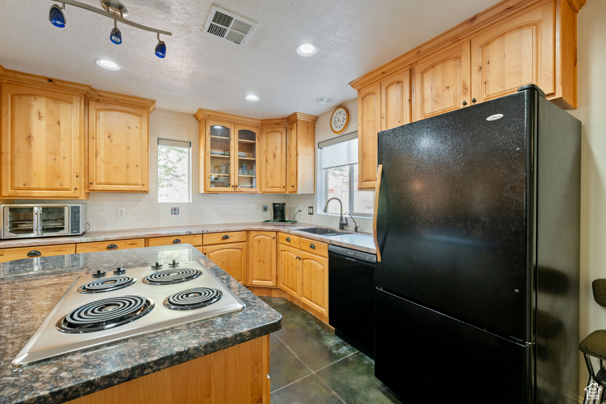 APPLE VALLEY RANCH 1 - Residential