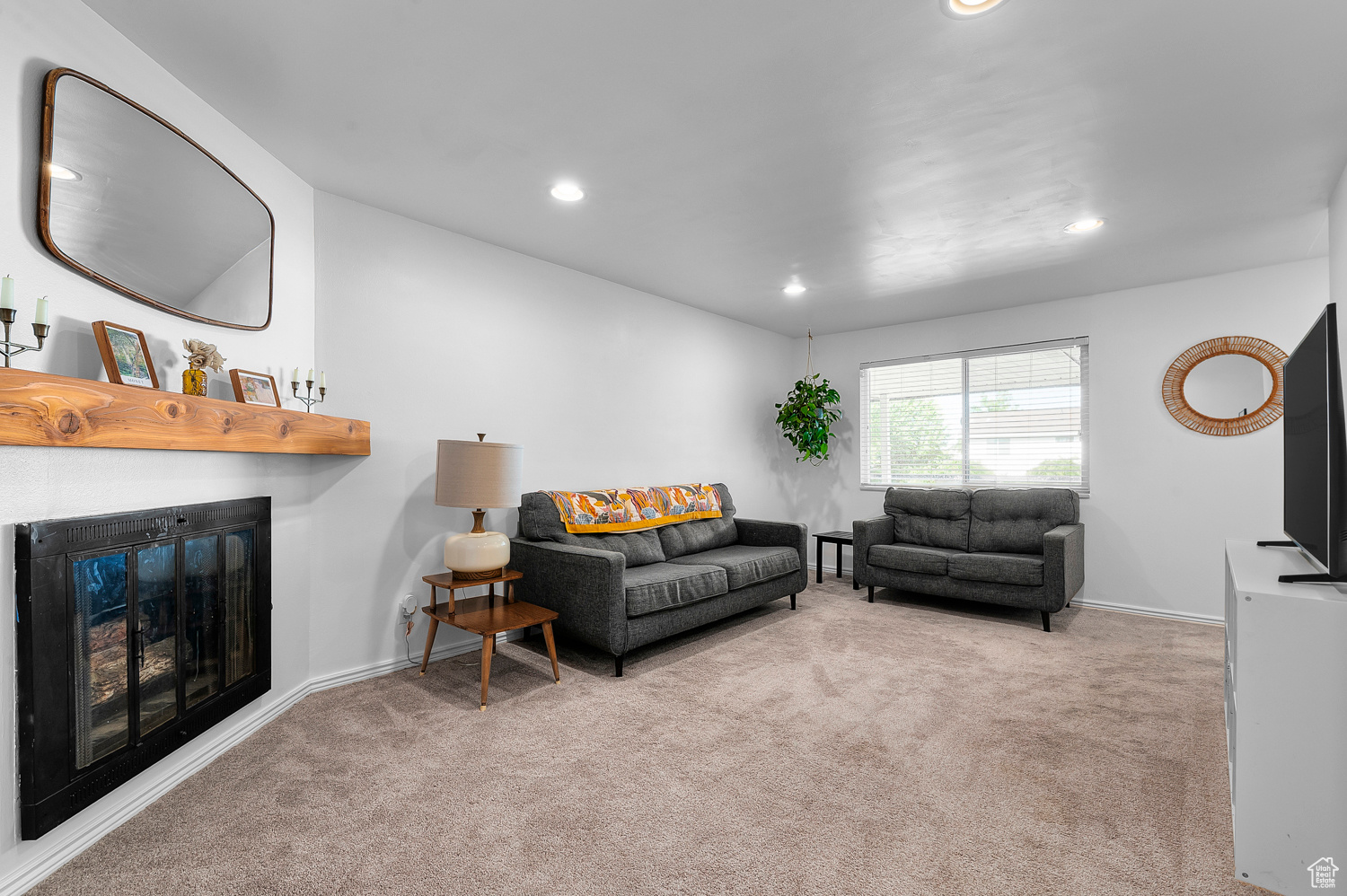 LAKE VIEW - Residential