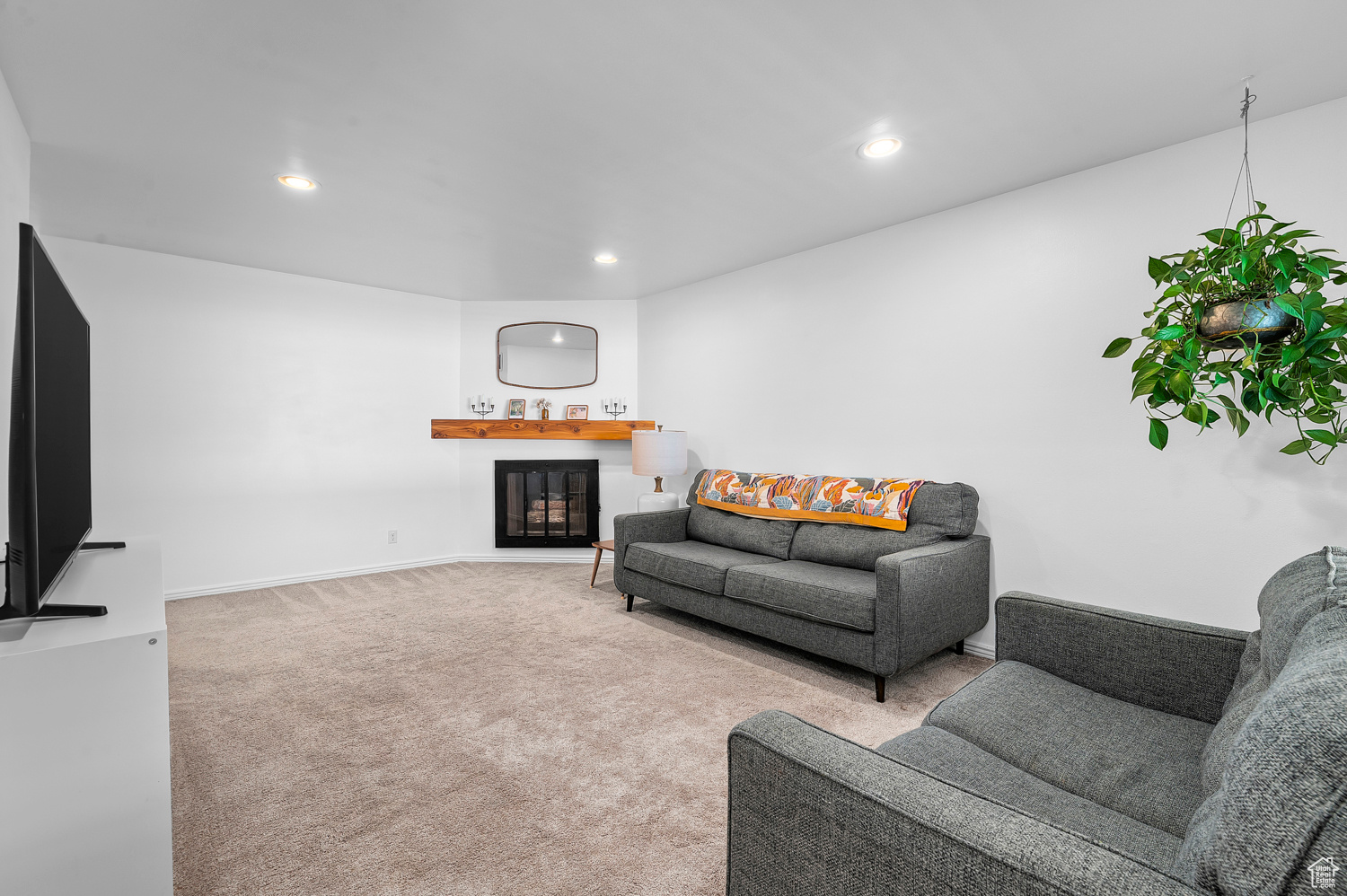LAKE VIEW - Residential