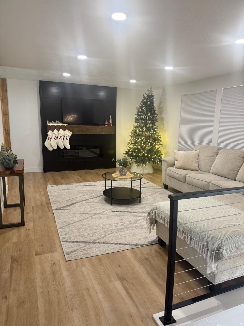 PONDOROSA PARK - Residential